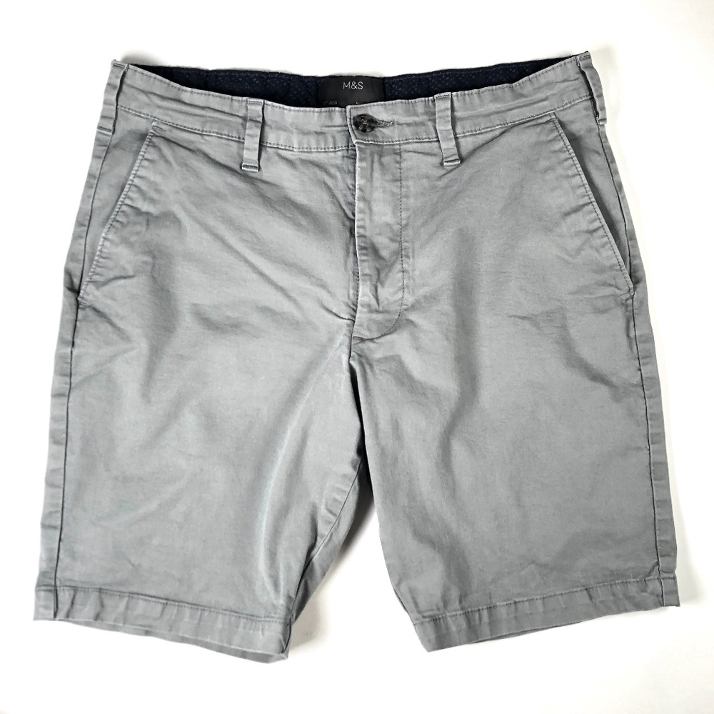 Marks & Spencer Men's Grey Chino Shorts, Size 32